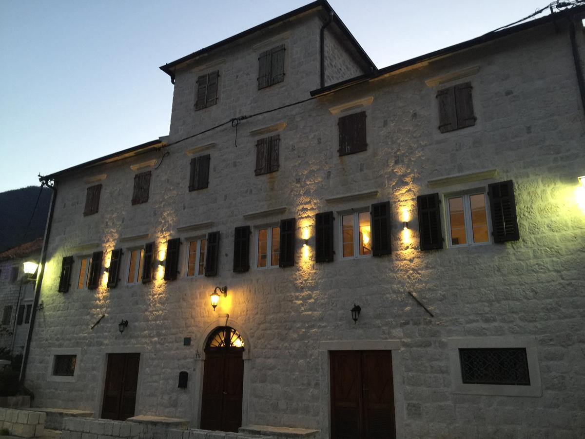 Villa Mariner Kotor Bagian luar foto