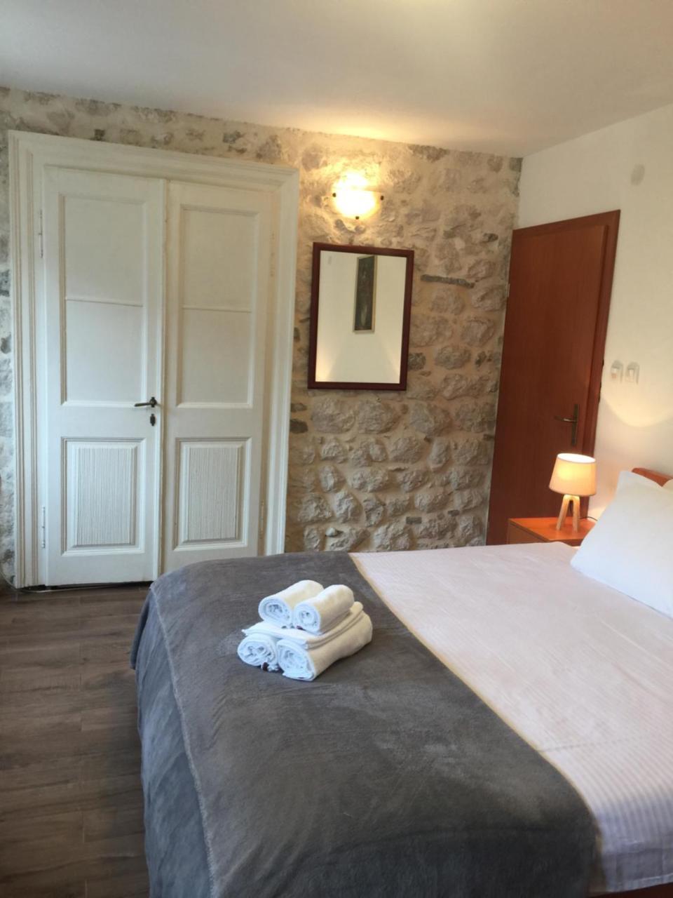 Villa Mariner Kotor Bagian luar foto