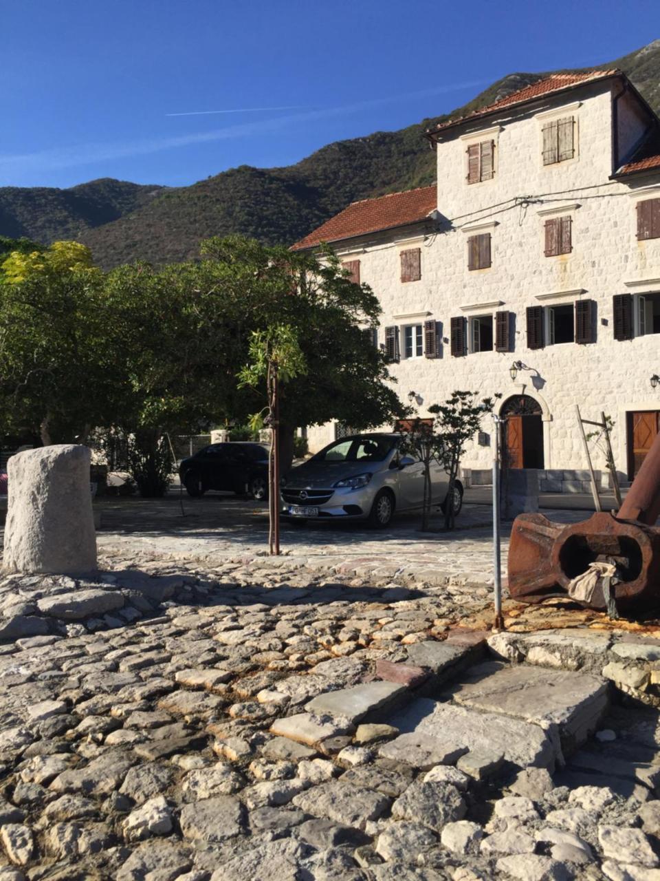 Villa Mariner Kotor Bagian luar foto
