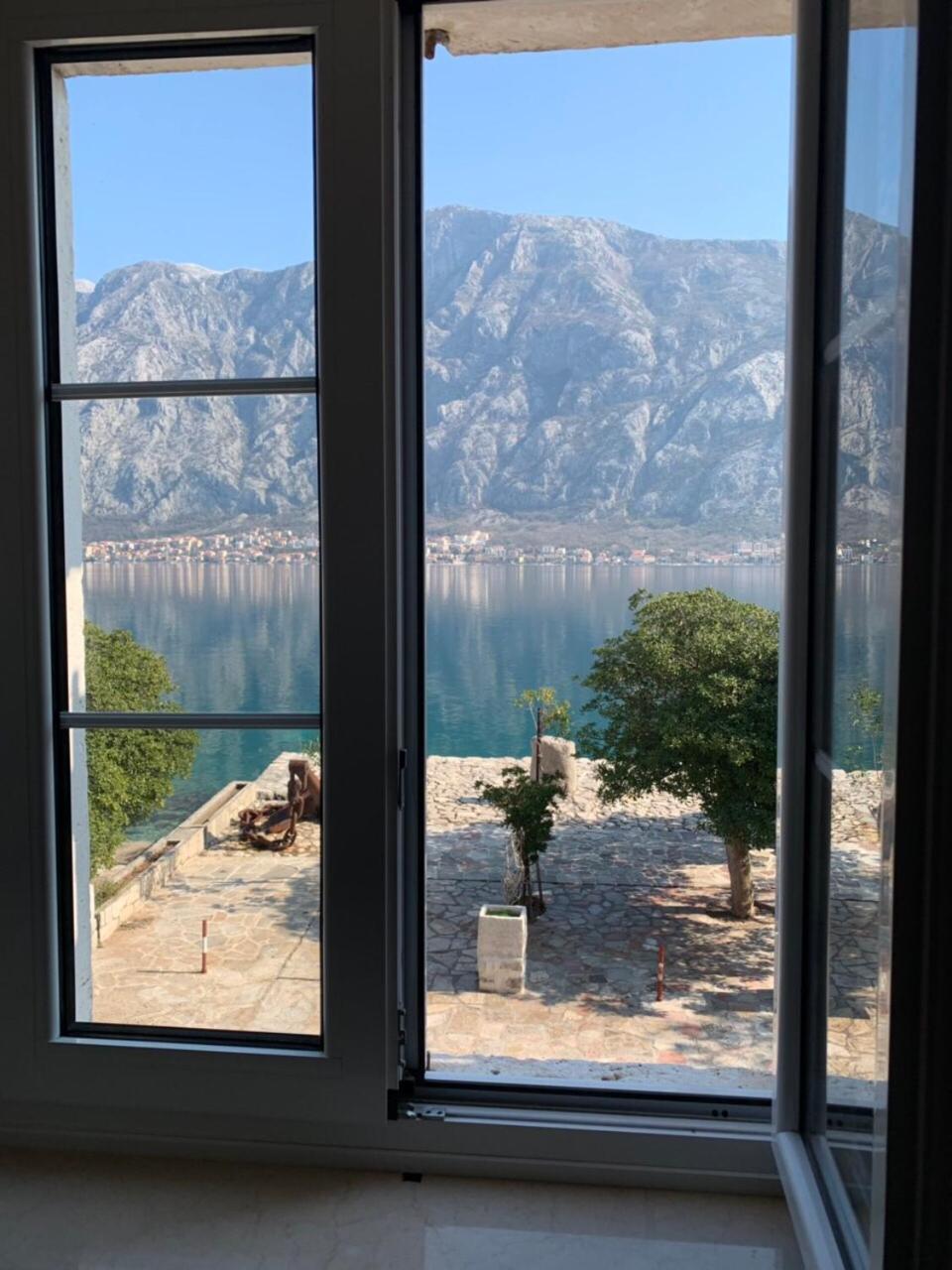 Villa Mariner Kotor Bagian luar foto